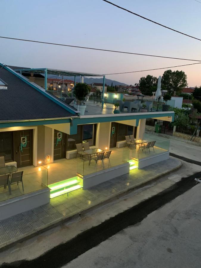 Street 90 Lux Aparts Keramoti  Exterior photo